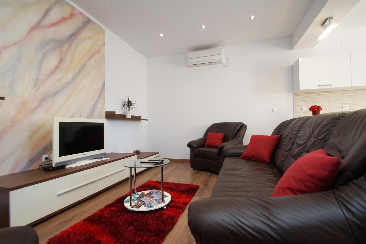 Fantasy Apartment กอร์จูลา ภายนอก รูปภาพ
