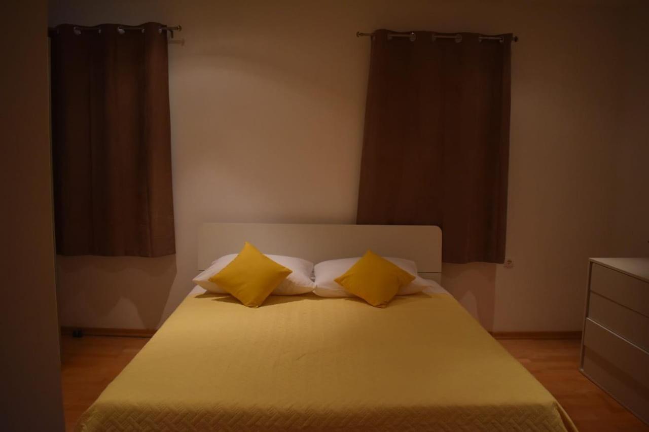 Fantasy Apartment กอร์จูลา ภายนอก รูปภาพ