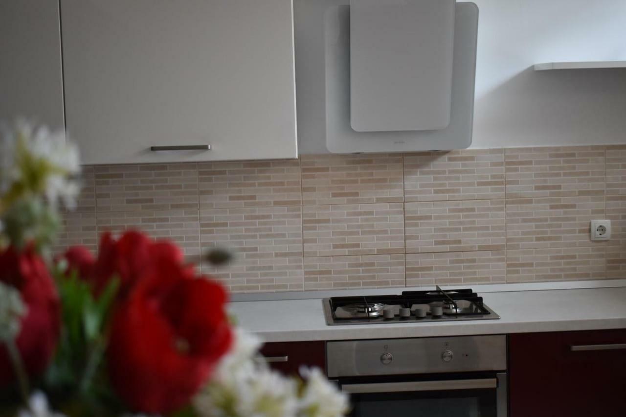 Fantasy Apartment กอร์จูลา ภายนอก รูปภาพ