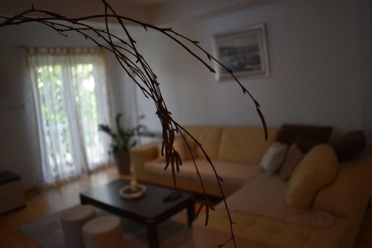 Fantasy Apartment กอร์จูลา ภายนอก รูปภาพ